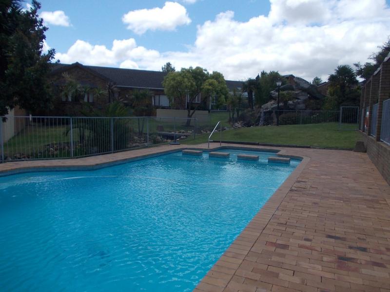 2 Bedroom Property for Sale in Tyger Valley Western Cape